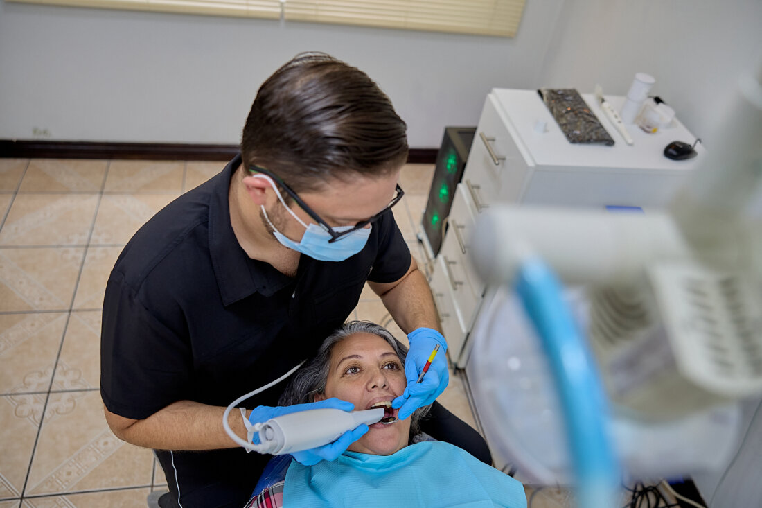 Minotre y Pacheco Consultorio primer piso JPEG 2048px for web use 0015