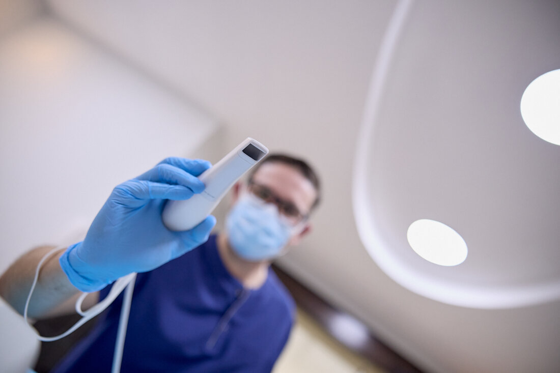 Minotre y Pacheco Retratos con equipo JPEG 2048px for web use 0015